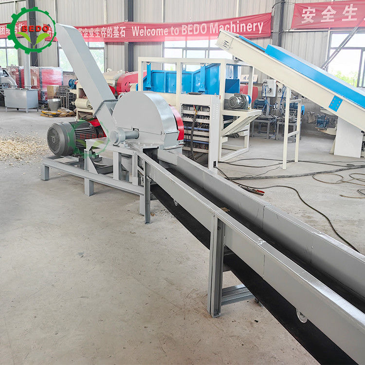 37KW Lasnictwo Maszyna do drzew drzewnej 25-35mm Chips Drum Type Shredder