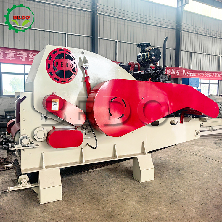 Certyfikat CE 25-35mm Chip Hydraulic Wood Chipper Machine Long Feed Conveyor Industrial Drum Shredder