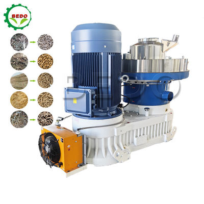 132KW 560mm Ring Die Wood Pellet Machine Z 15 miesięczną gwarancją