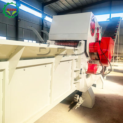 Samodzielne 235HP Maszyna do drzew 700x400mm Inlet Heavy Duty Chipping Industrial Drum Shredder