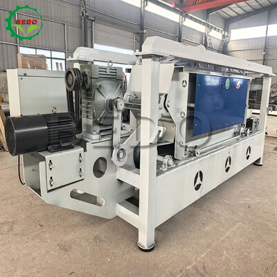Ostrze ze stali stopowej 4kw Maszyna do produkcji wiórów drzewnych 400kg/h Wydajność Automatyczna linia produkcyjna